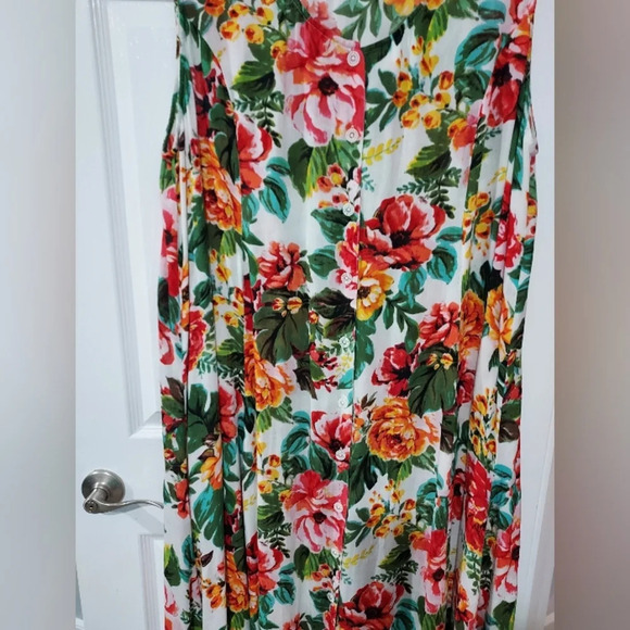 Denim 24/7 Multicolor Floral Sleeveless Button Up Maxi Dress in Size 1X - Picture 4 of 9